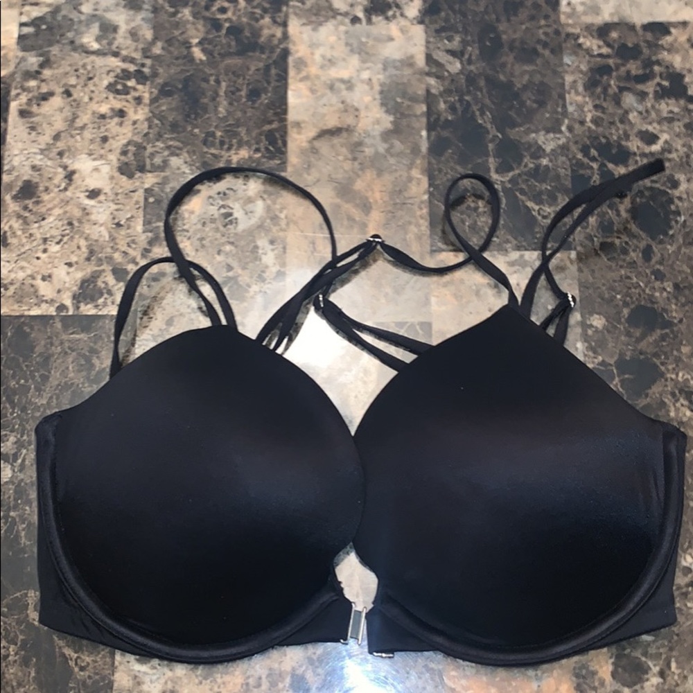 VS 32 DD STRAPPY SEX BLACK BRA VERY SEXY-Push up